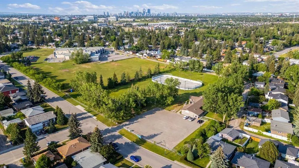 6316 Crowchild Trail SW