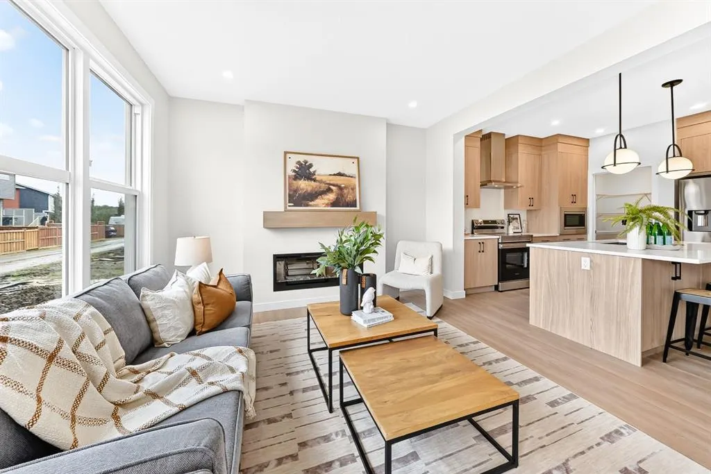 15 Fireside Common