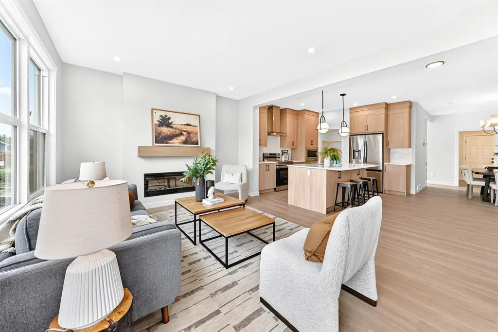 15 Fireside Common