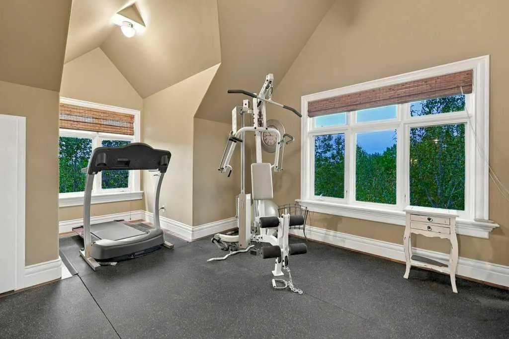 15 Welland Rise