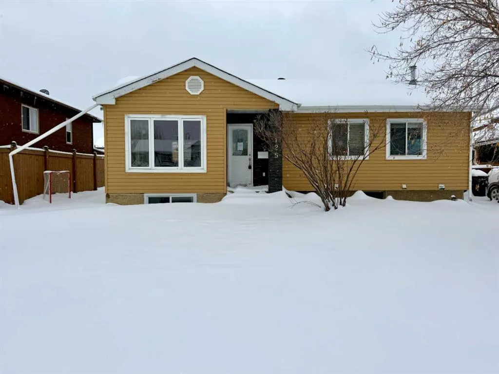 125 Becker Crescent