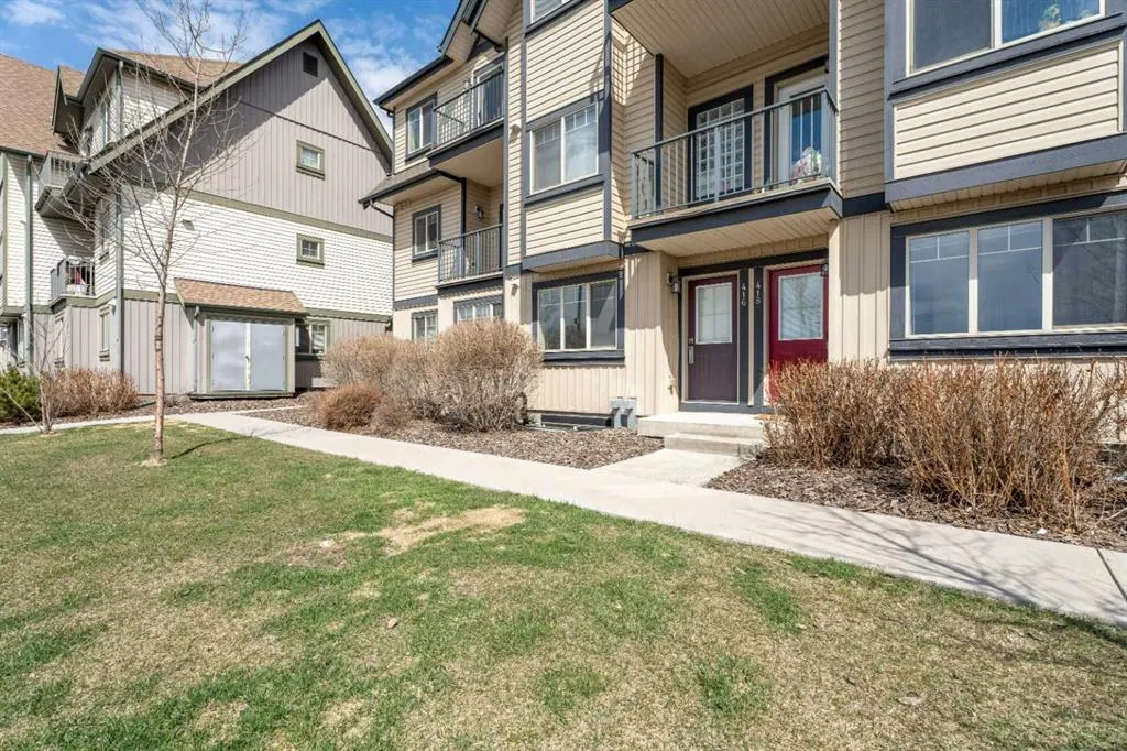 121 Copperpond Common SE #410