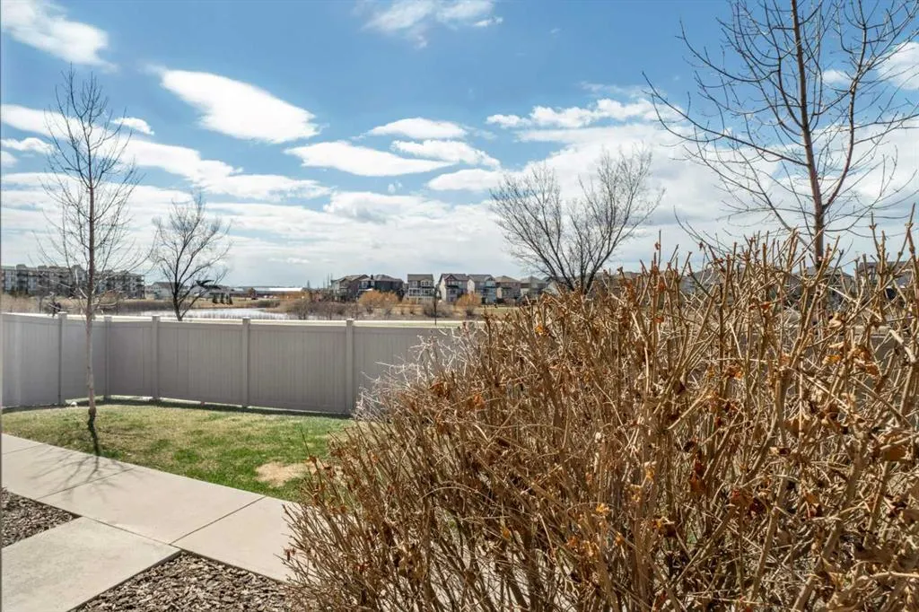 121 Copperpond Common SE #410