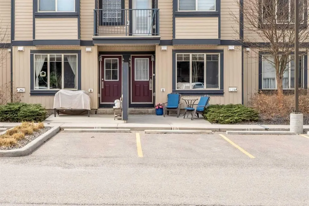 121 Copperpond Common SE #410