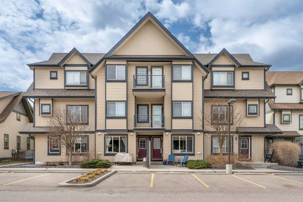 121 Copperpond Common SE #410