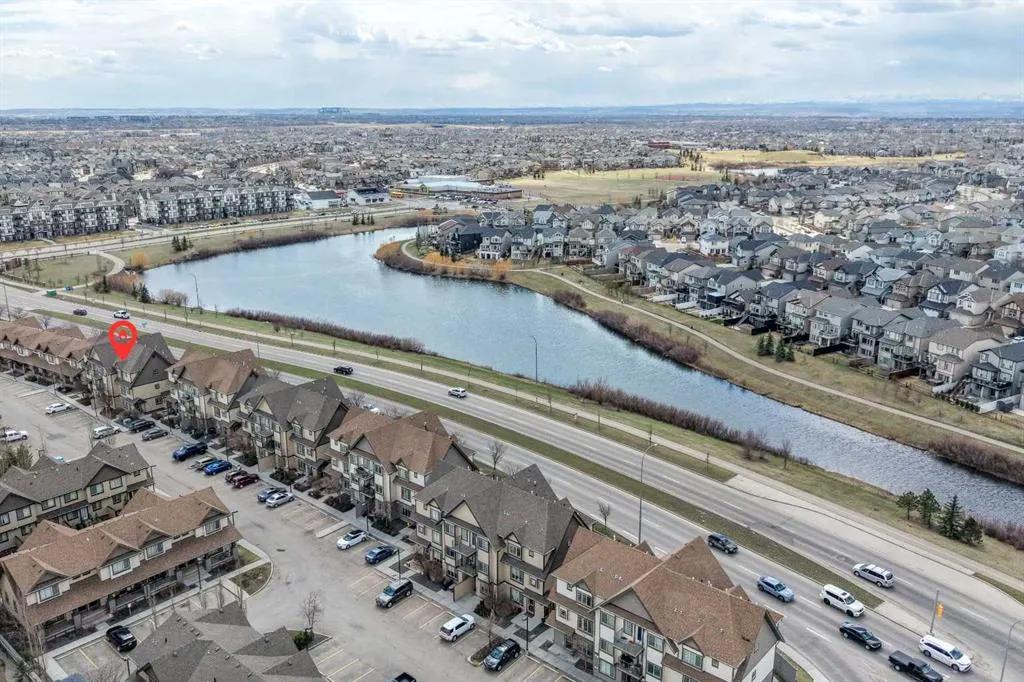 121 Copperpond Common SE #410