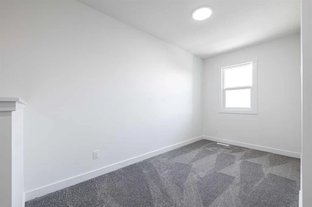 11 Tillotson Loop