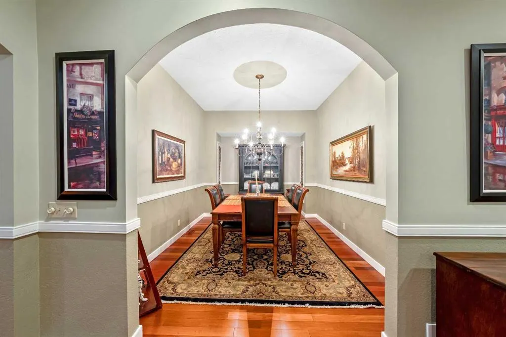 12 Patina Hill SW