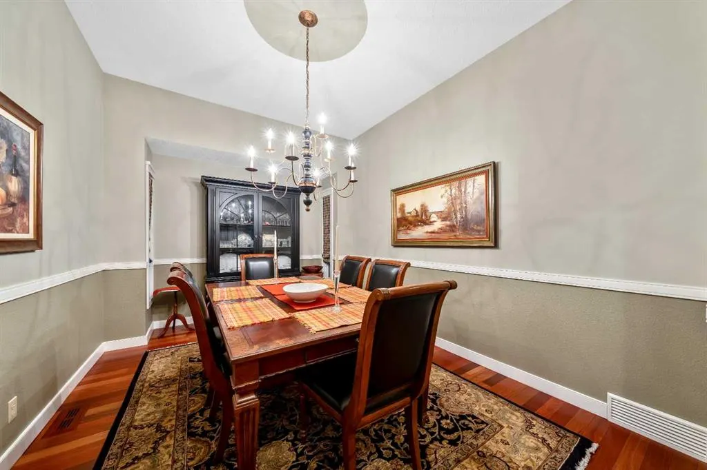 12 Patina Hill SW
