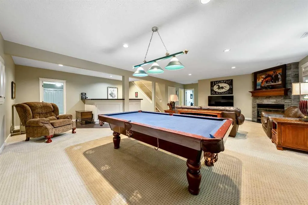 12 Patina Hill SW