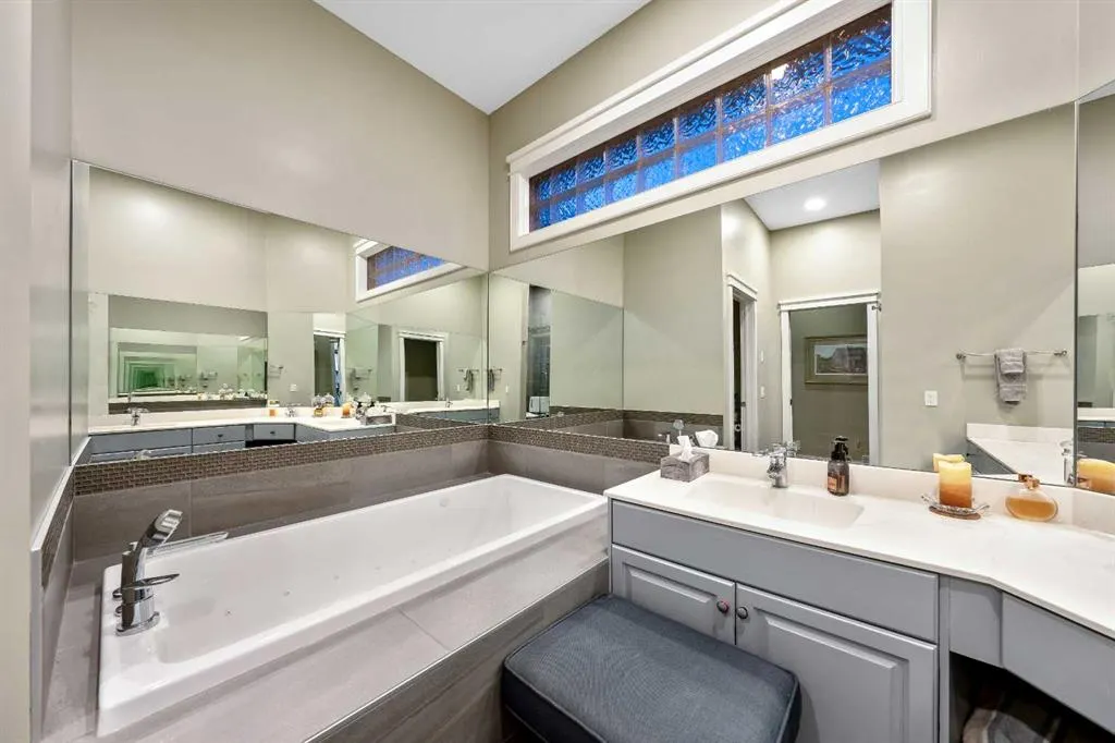 12 Patina Hill SW