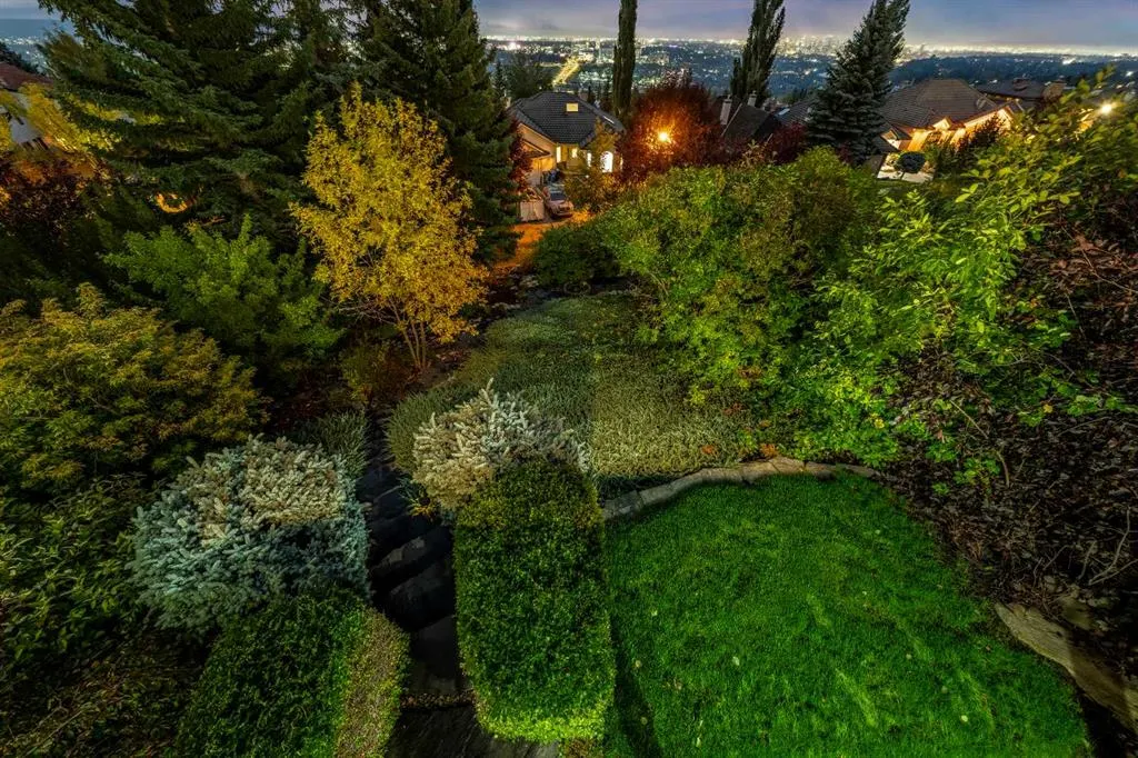 12 Patina Hill SW
