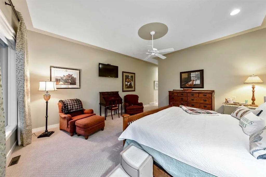12 Patina Hill SW
