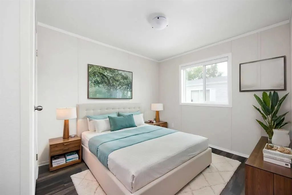 252 Gregoire Crescent