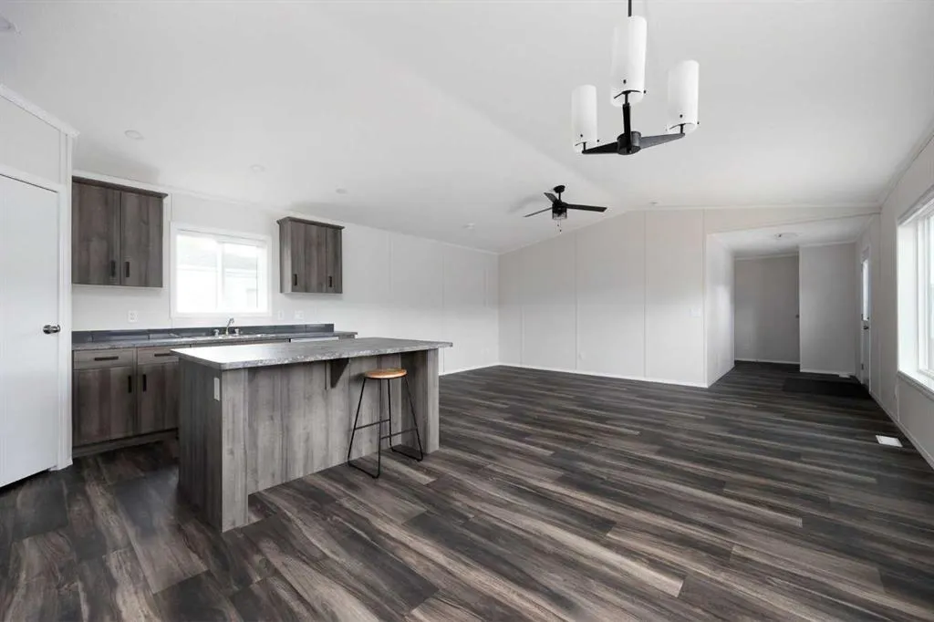 252 Gregoire Crescent