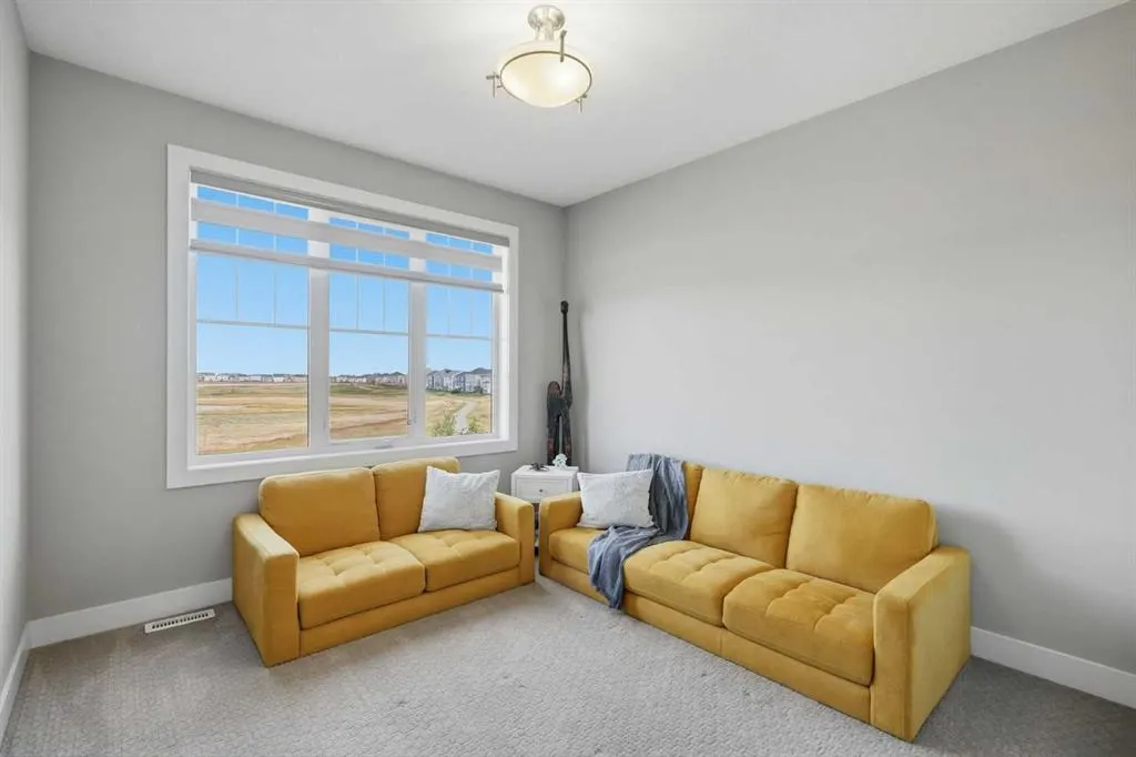 112 Cityside Park NE