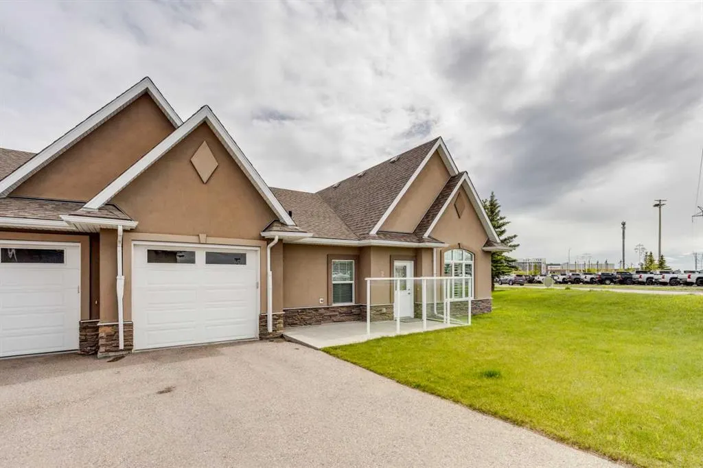 20 River Heights View #2