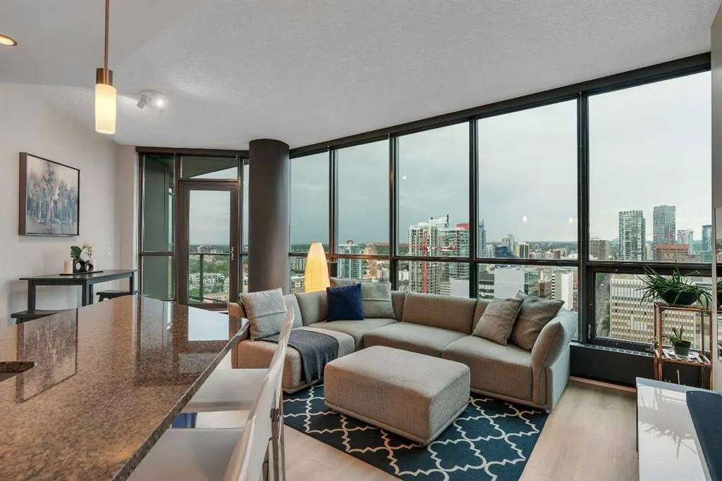 220 12 Avenue SE #2001