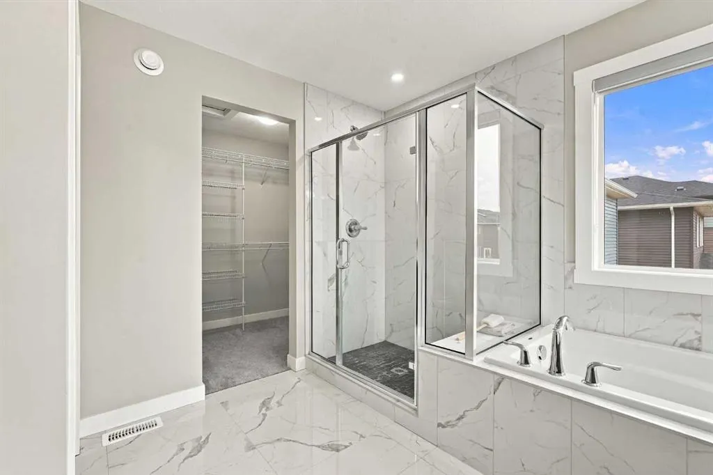 70 Creekside Avenue SW