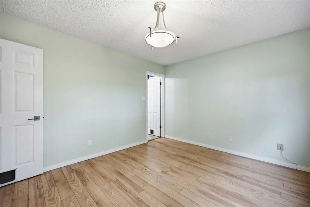 258 Kennedy Crescent