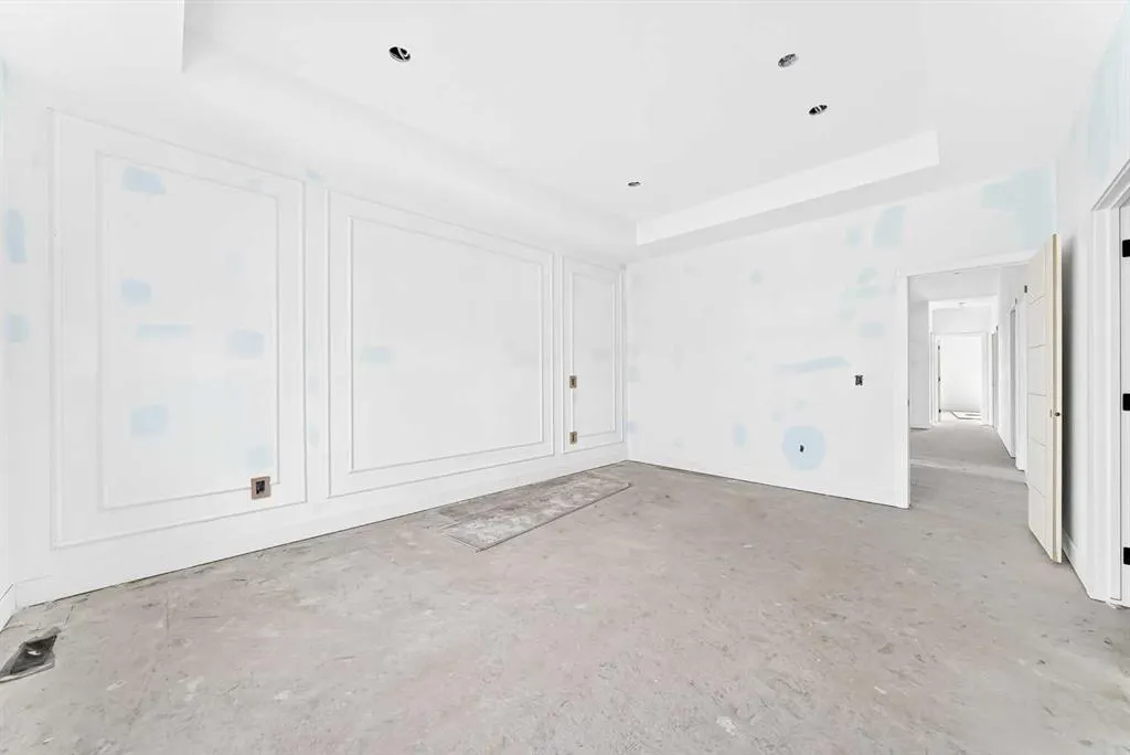 564 Livingston Way