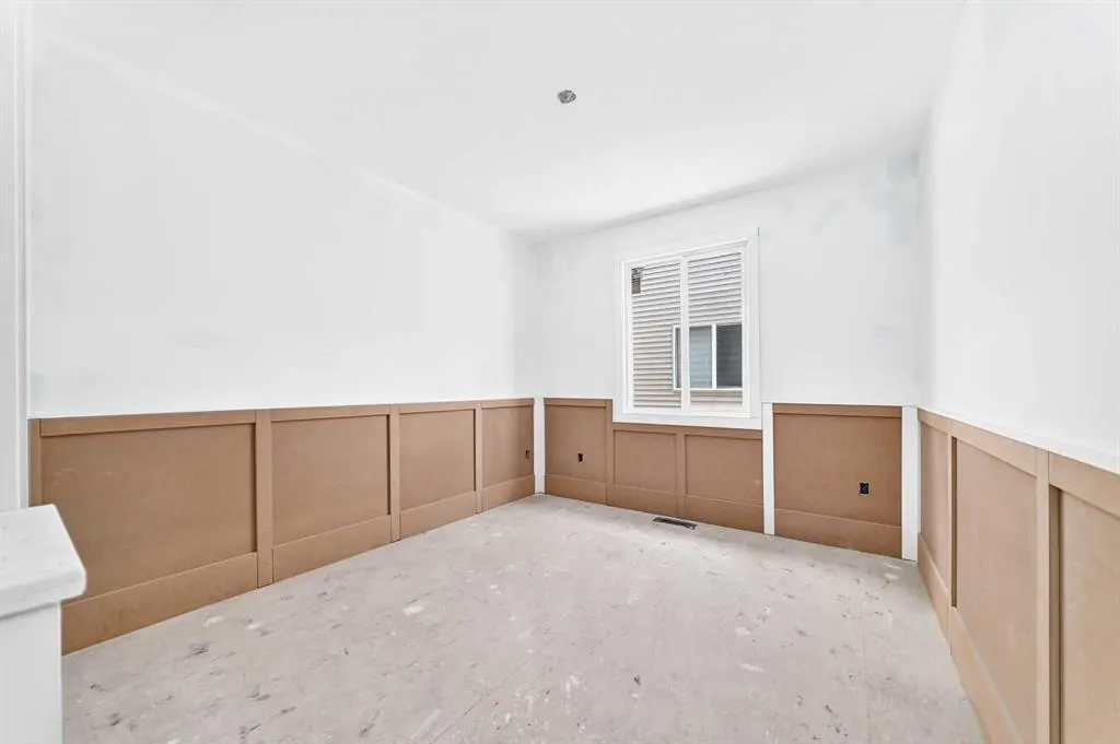 564 Livingston Way