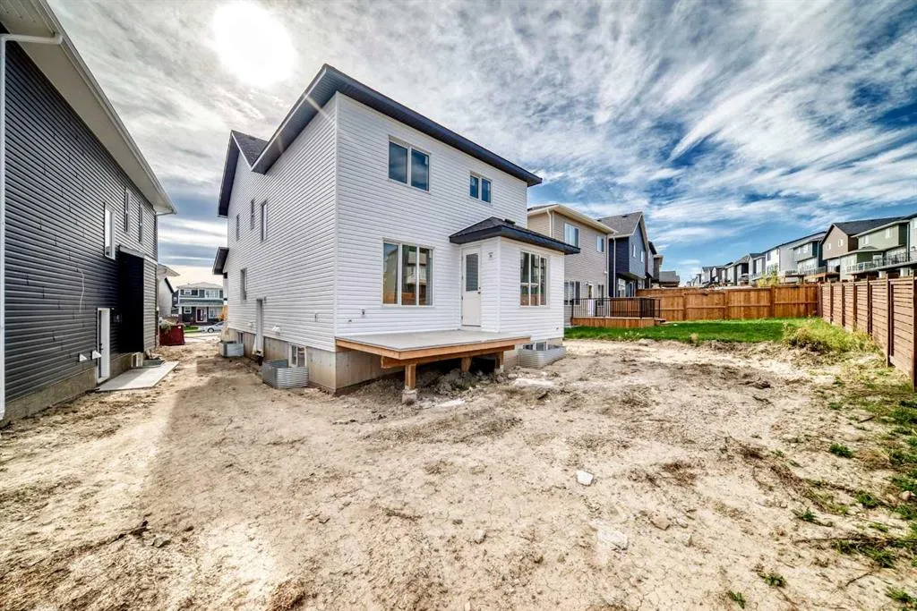 564 Livingston Way