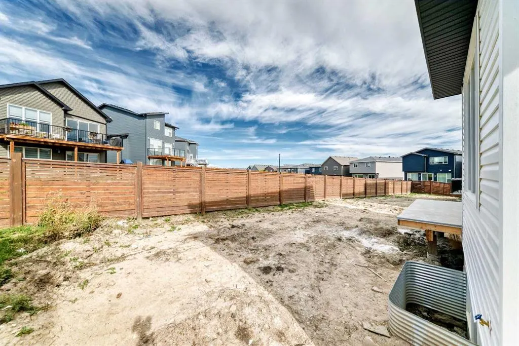 564 Livingston Way