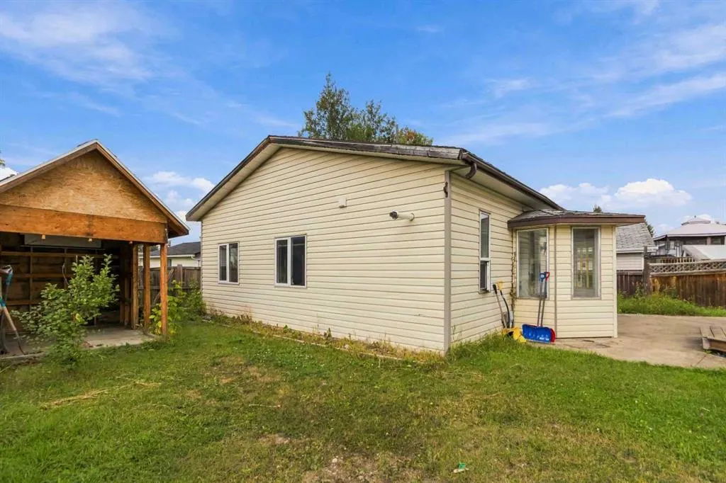 34 Alberta Drive