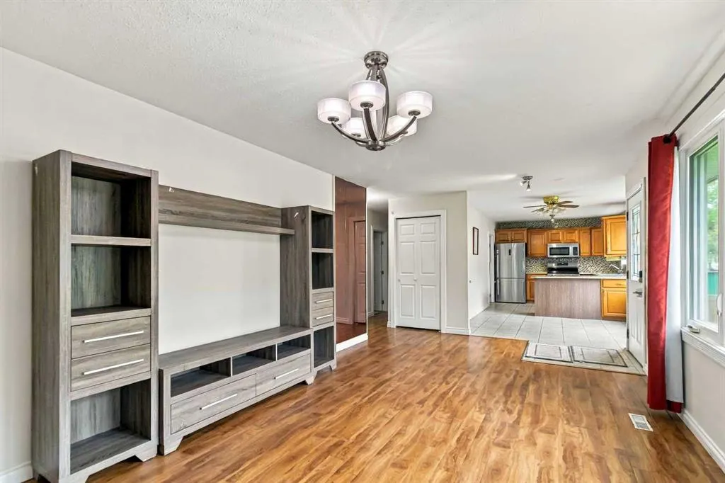 34 Alberta Drive