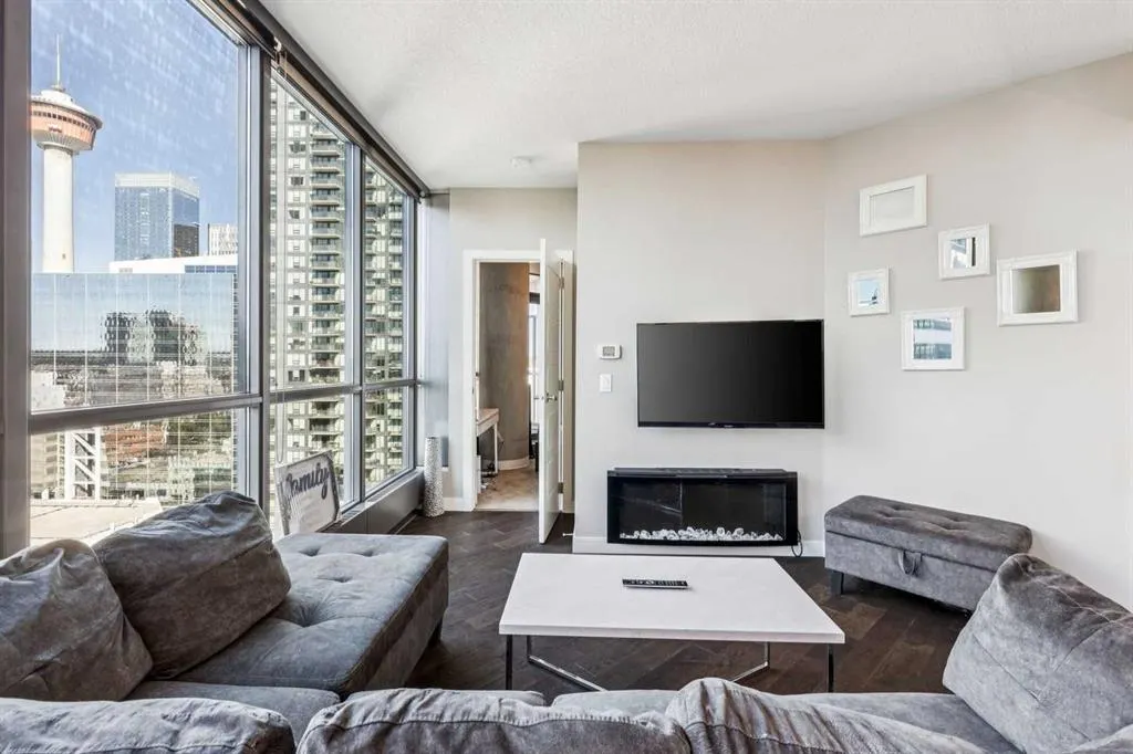 225 11 Avenue SE #1610