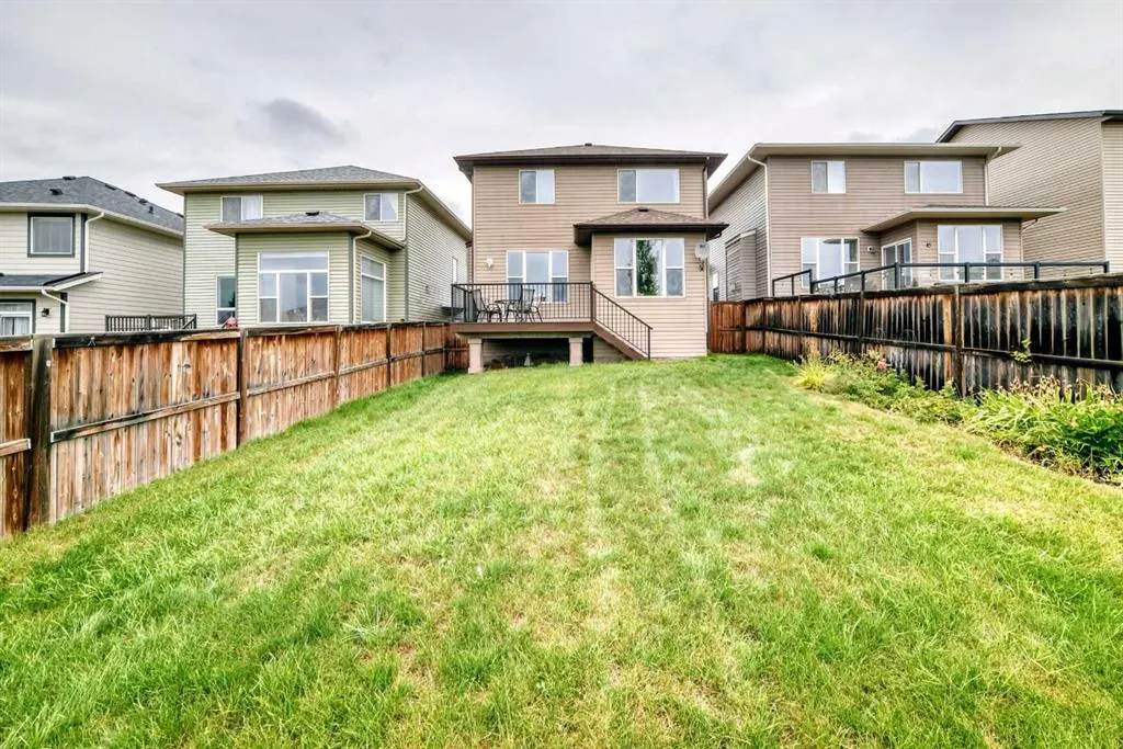 27 Pantego Way NW
