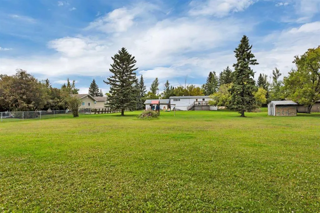 27305 391 Township Road #20