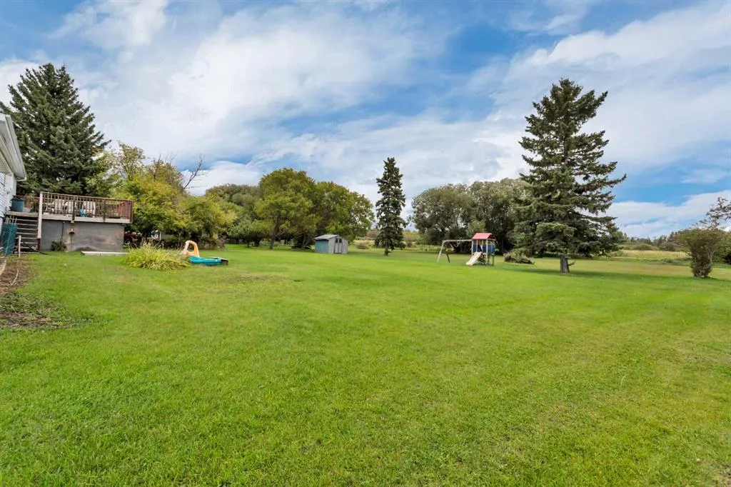 27305 391 Township Road #20