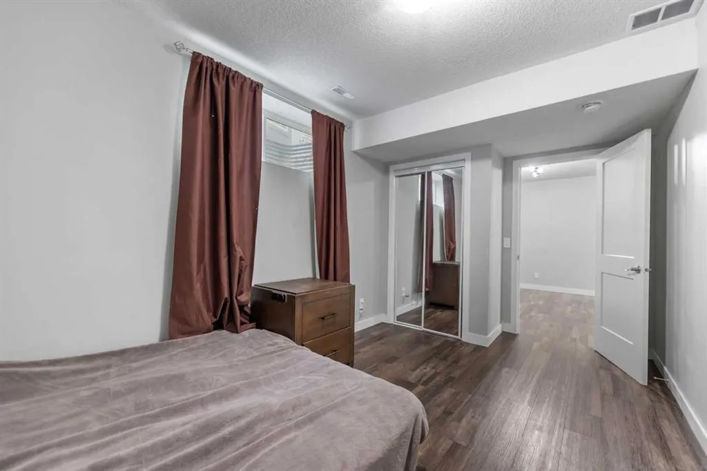 148 Springmere Way