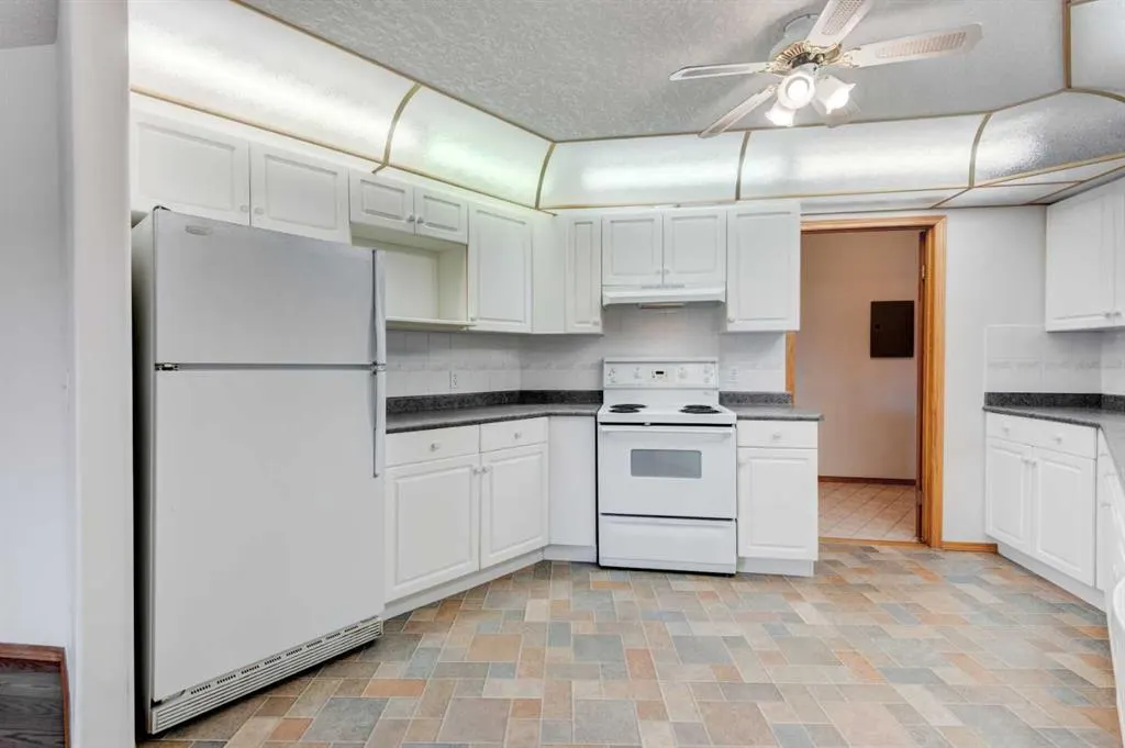 7229 SIerra Morena Boulevard SW #220