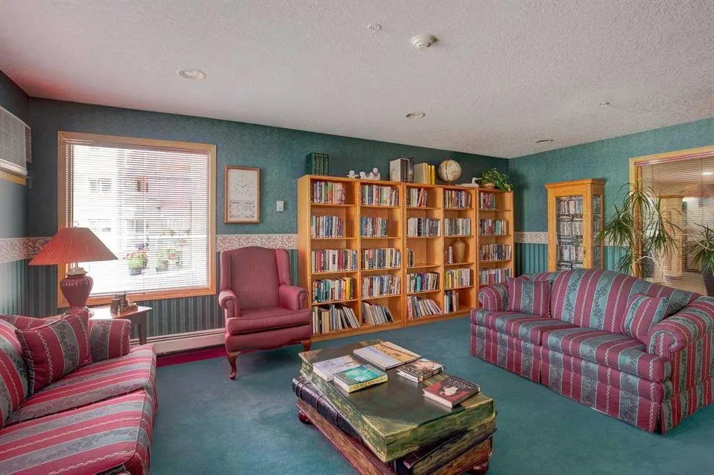 7229 SIerra Morena Boulevard SW #220