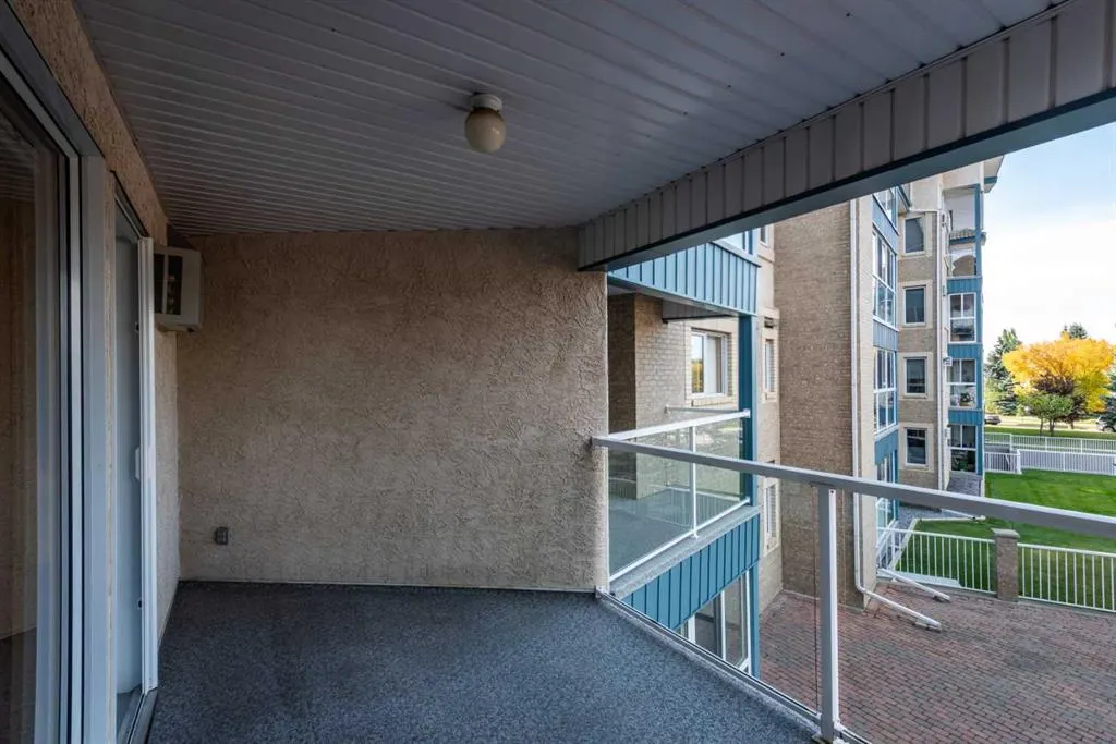 7229 SIerra Morena Boulevard SW #220