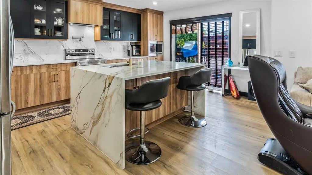226 Saddlecrest Close