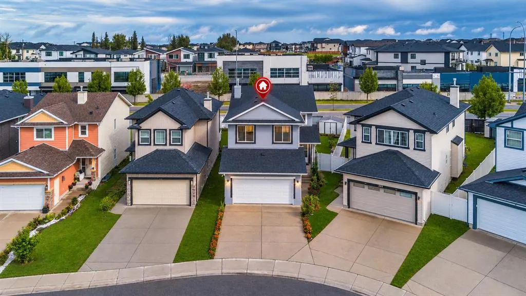 226 Saddlecrest Close