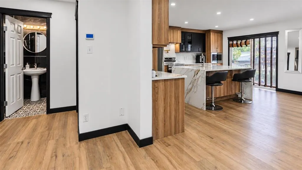 226 Saddlecrest Close