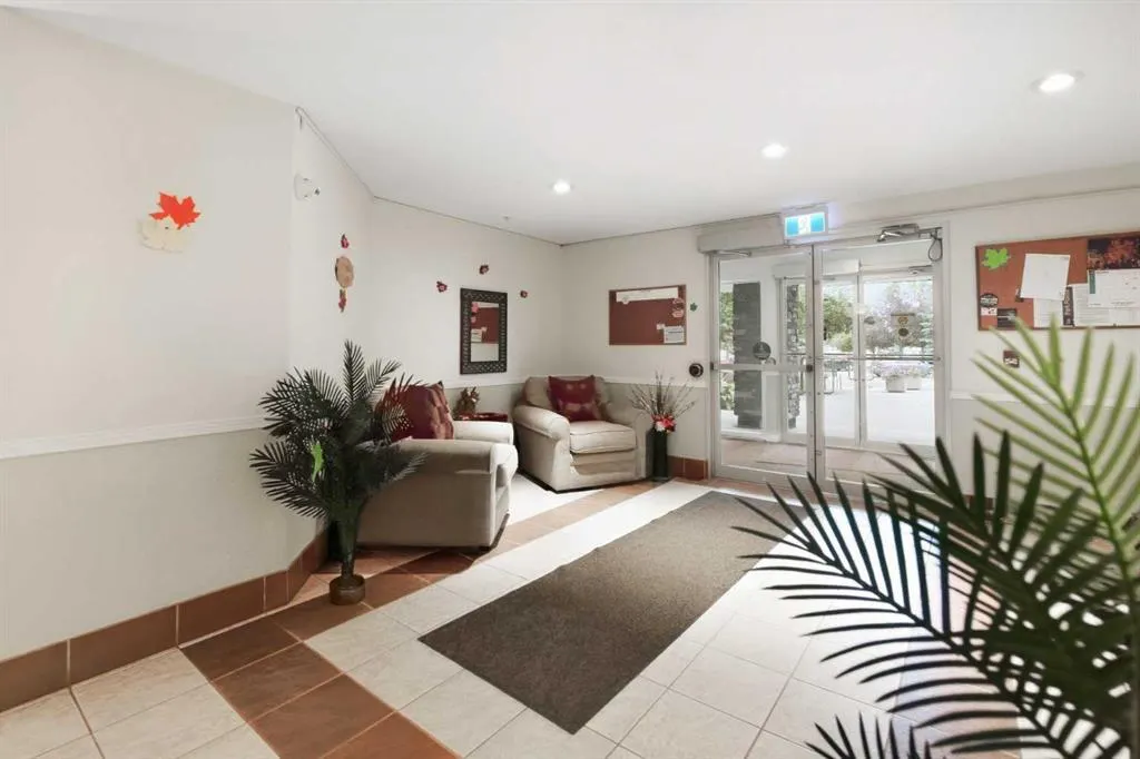 60 Lawford Avenue #310