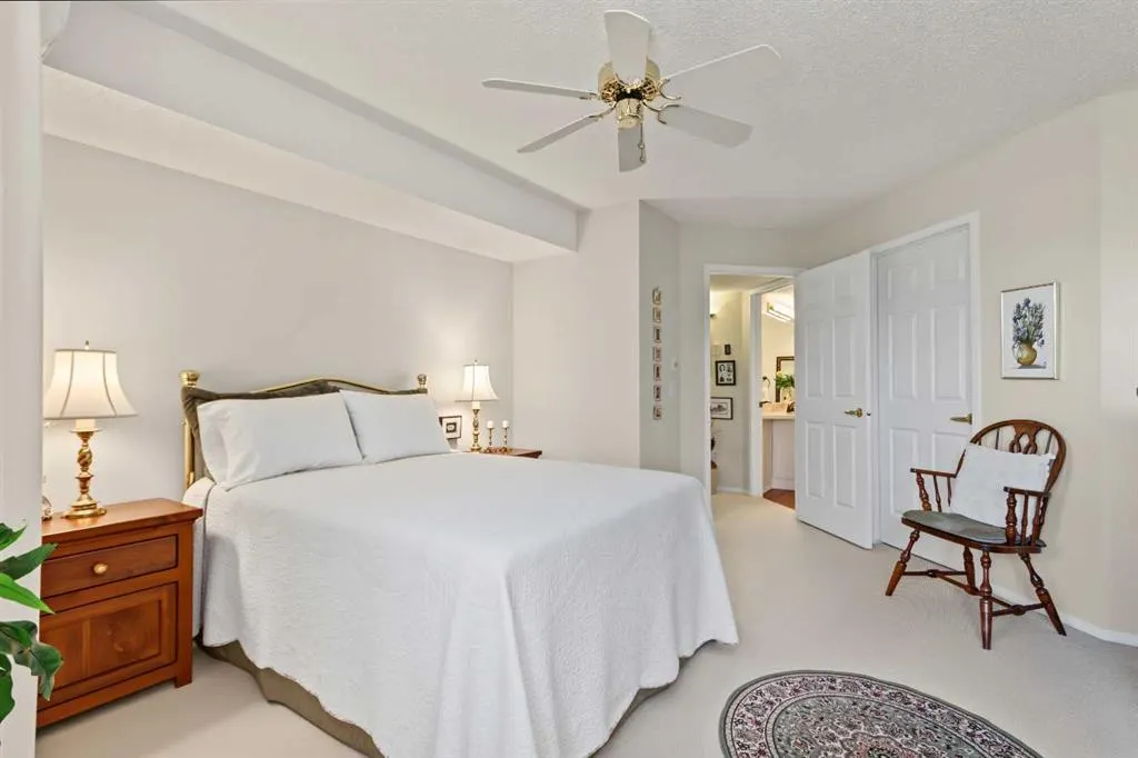 3308 Sienna Park Green SW ##