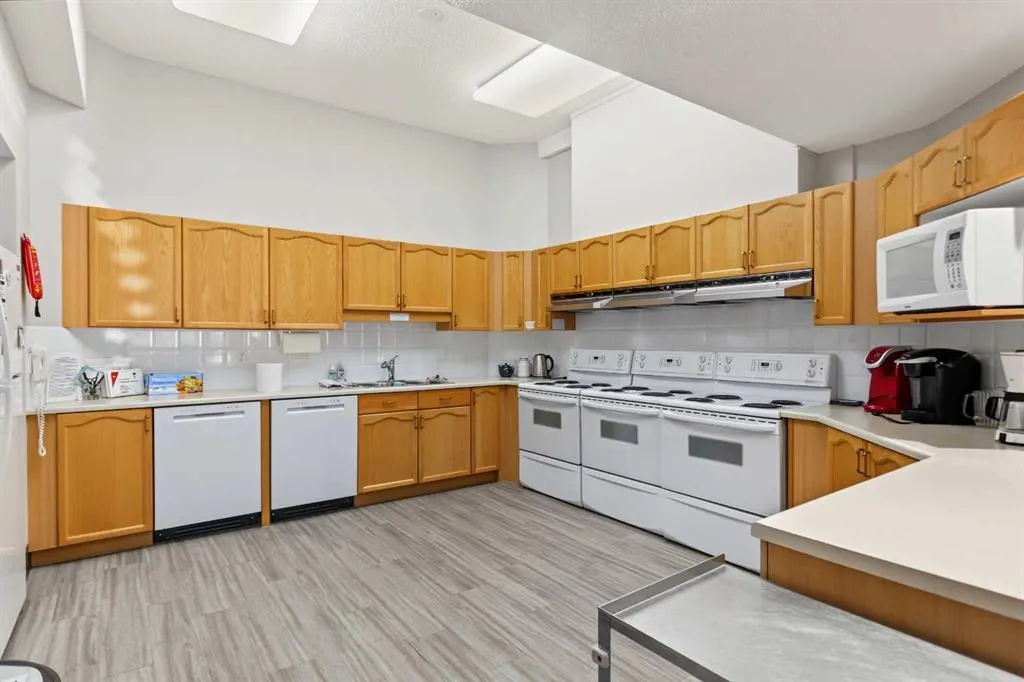 3308 Sienna Park Green SW ##