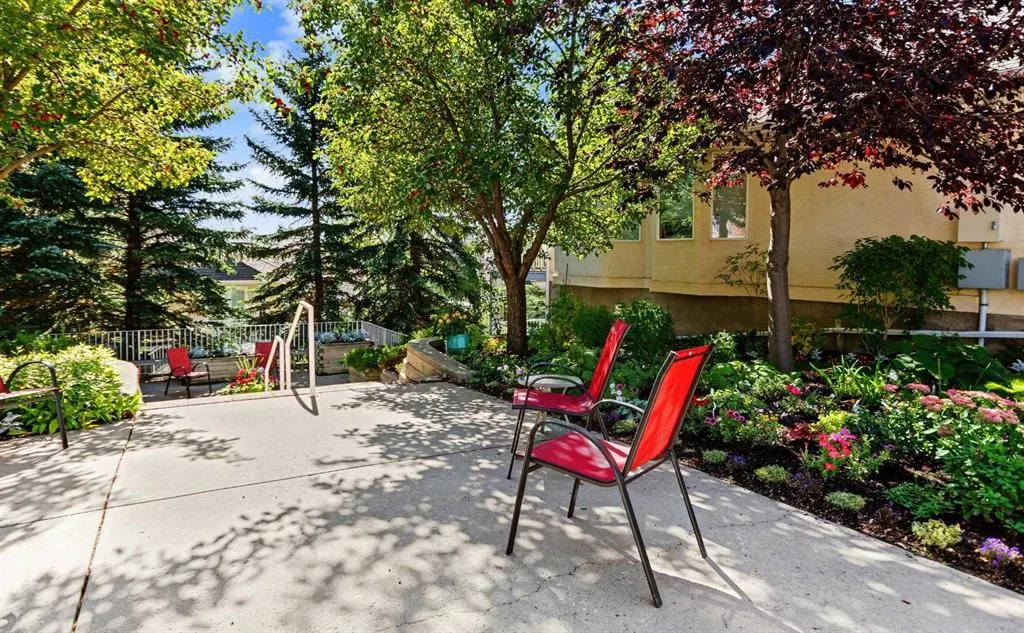 3308 Sienna Park Green SW ##