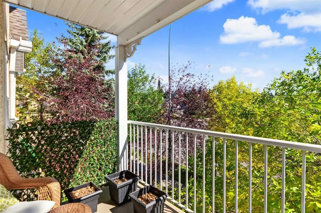 3308 Sienna Park Green SW ##