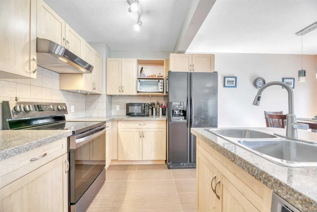 157 Hillview Terrace