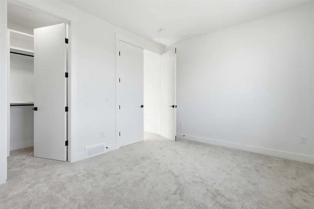 15 WATERCREST Gate