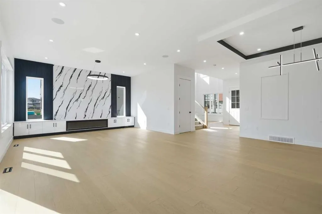 15 WATERCREST Gate