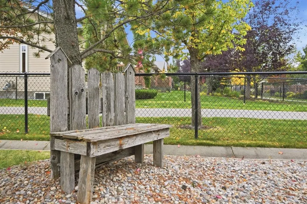 272 Bridle Estates Road SW